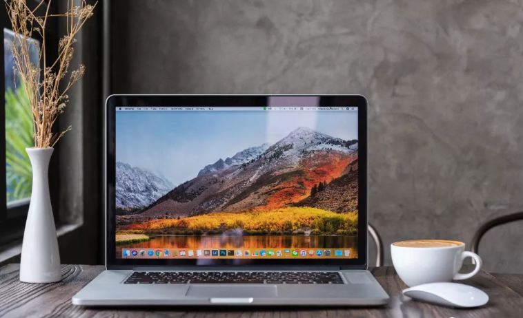 留神Macbook变瓷砖，MacOS更新曝出严重问题